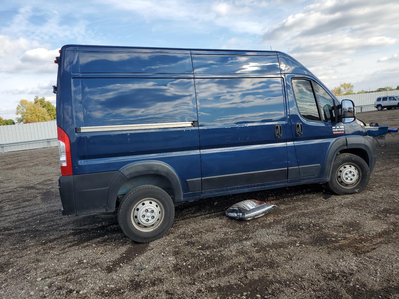 Image 3 of 2020 RAM PROMASTER 2500 2500 HIGH 2020 with VIN 3C6TRVCG4LE124445