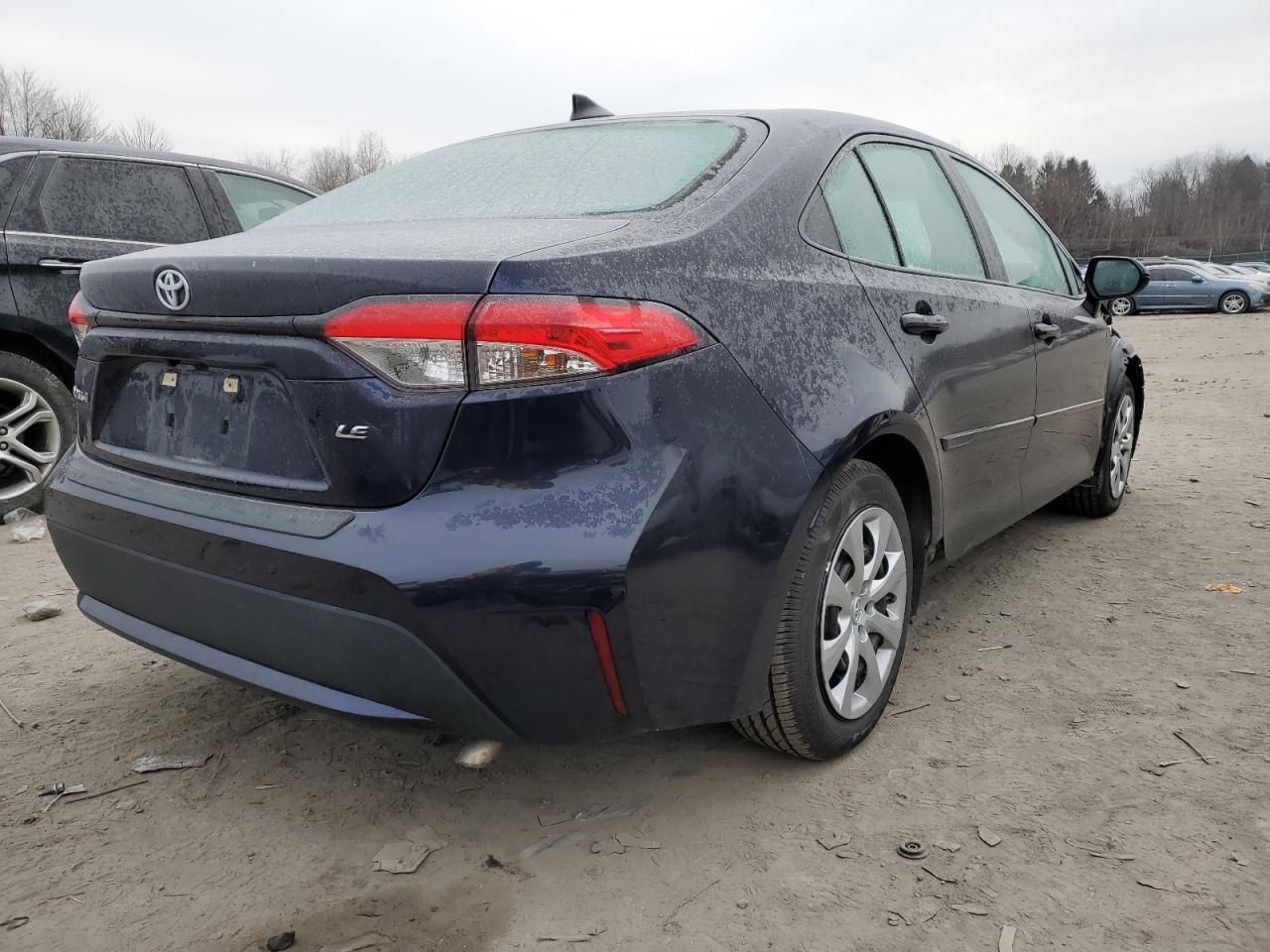 Obraz 3 z 2020 TOYOTA COROLLA LE 2020 z VIN 5YFEPRAE8LP033693