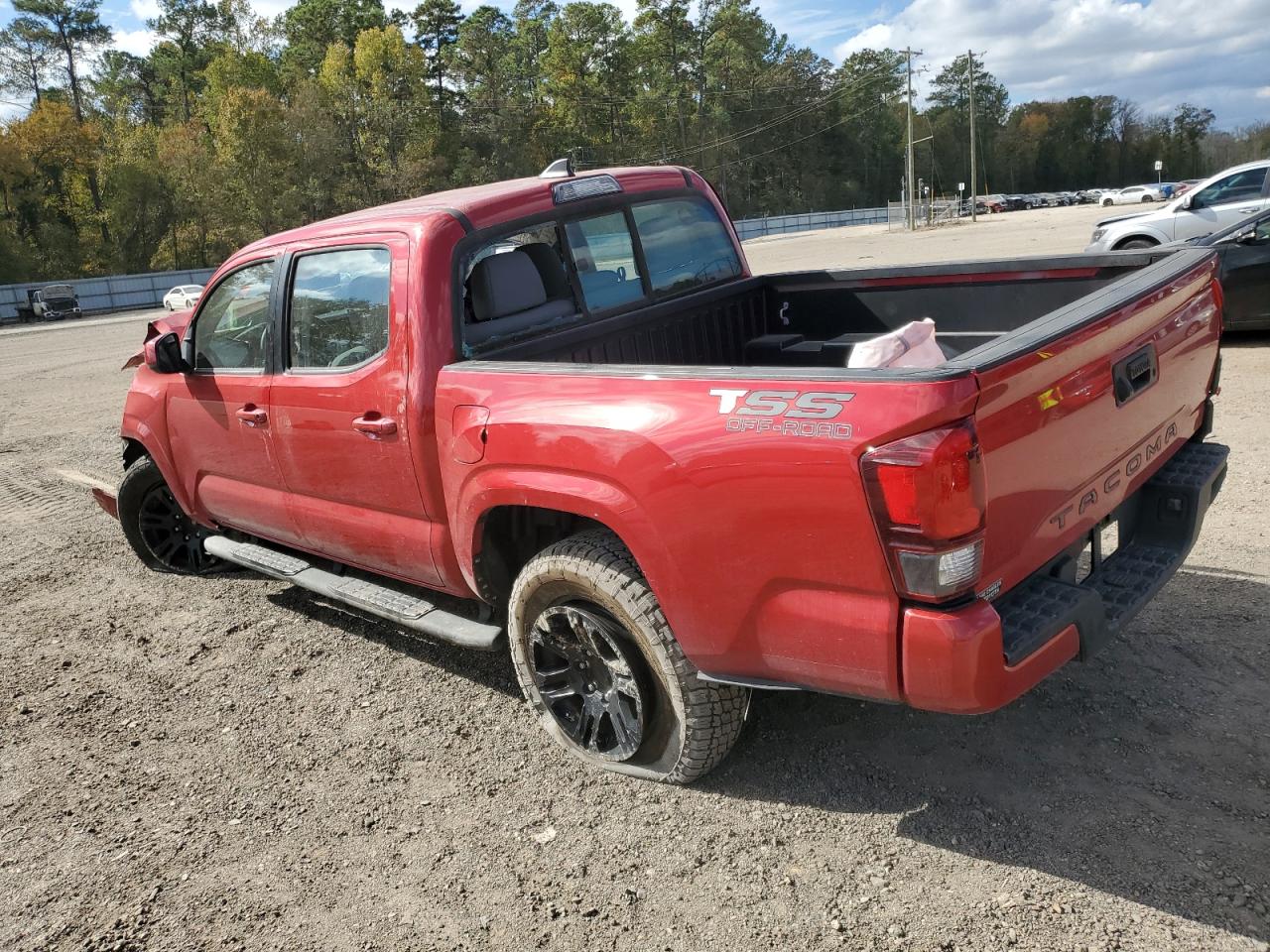 Obraz 2 z 2018 TOYOTA TACOMA DOUBLE CAB 2018 z VIN 5TFAX5GN5JX127950