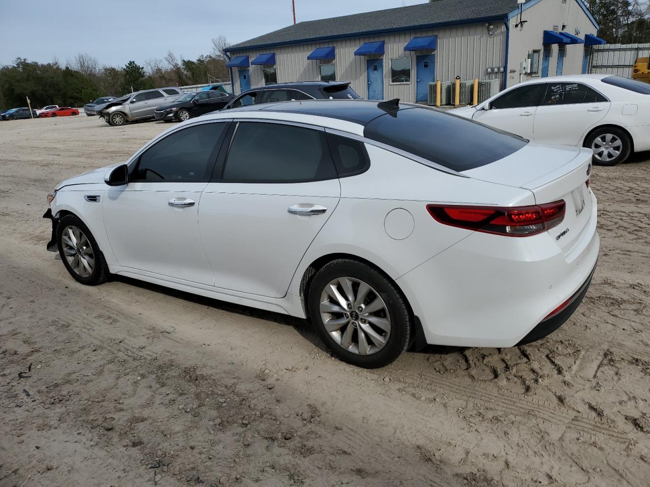 Obraz 2 z 2018 KIA OPTIMA LX 2018 z VIN 5XXGT4L34JG246505