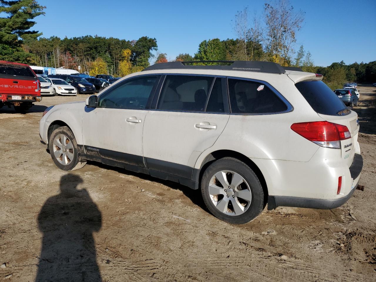 Изображение 2 2011 SUBARU OUTBACK 2.5I PREMIUM 2011 с VIN 4S4BRBCC5B3426196