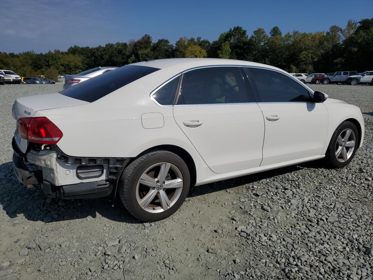 Obraz 3 z 2012 VOLKSWAGEN PASSAT SE 2012 z VIN 1VWBN7A3XCC094285