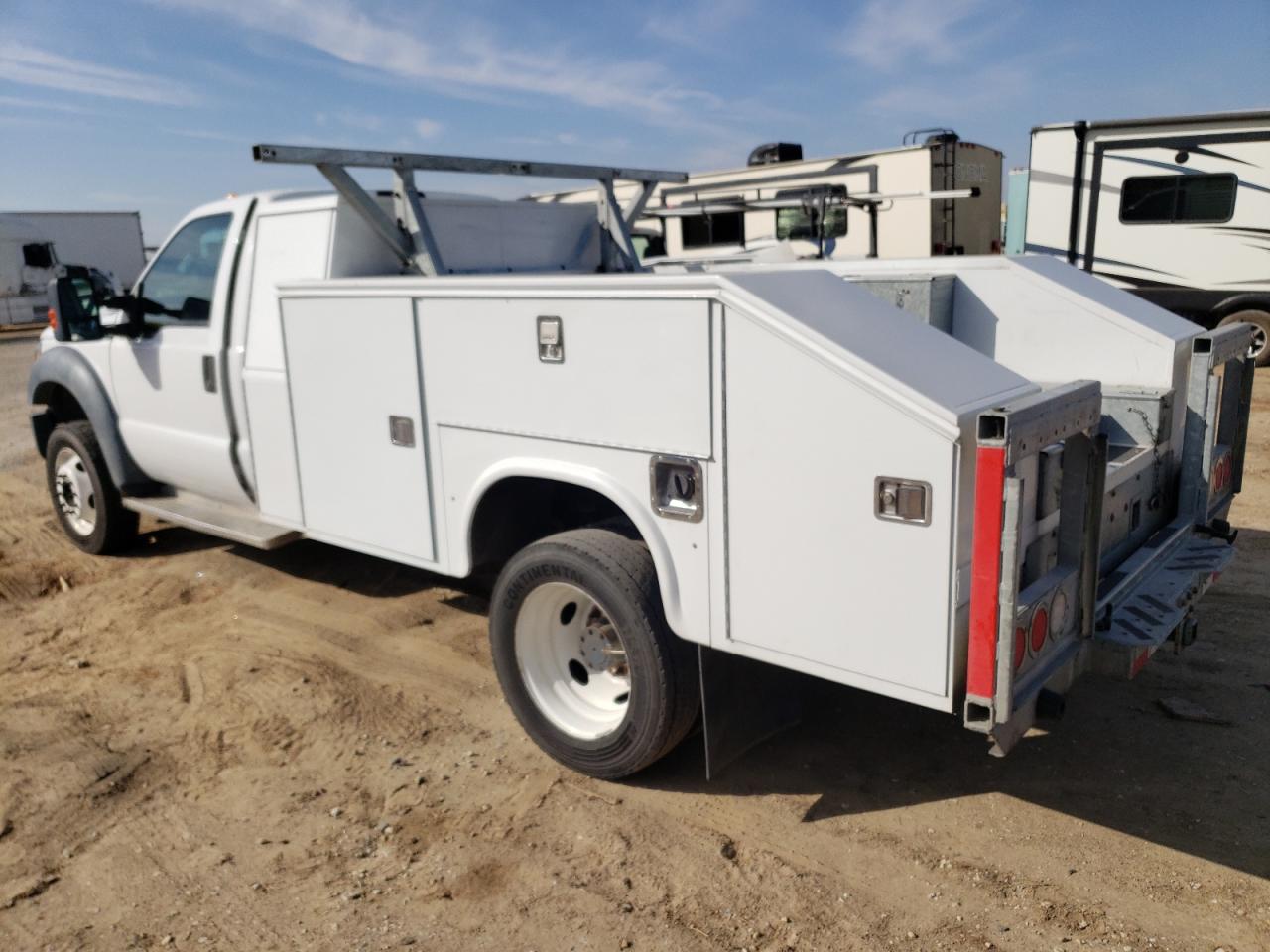 Изображение 2 2016 FORD F550 SUPER DUTY 2016 с VIN 1FDUF5GY9GEB88888