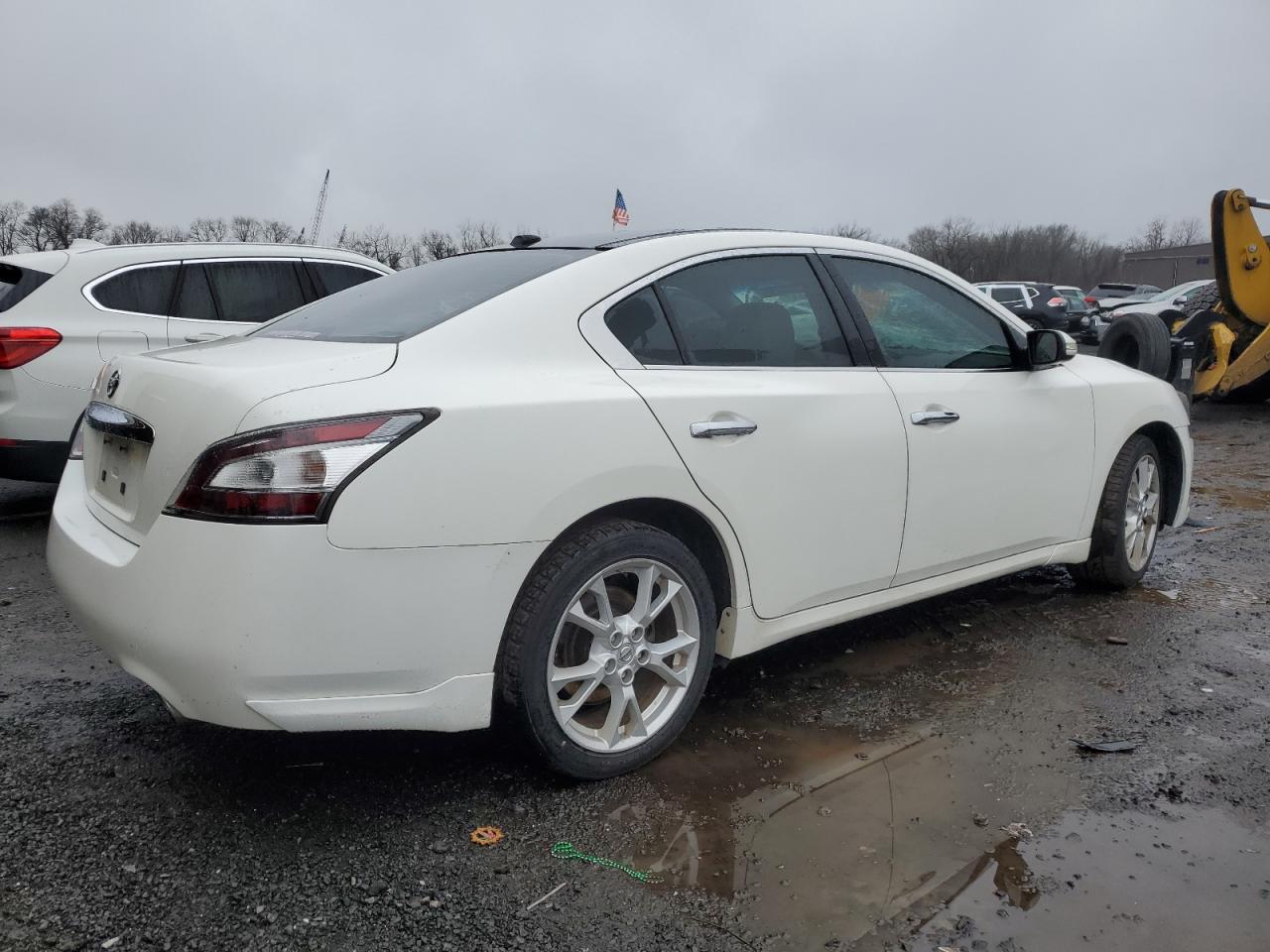 Image 3 of 2012 NISSAN MAXIMA S 2012 with VIN 1N4AA5AP2CC820955