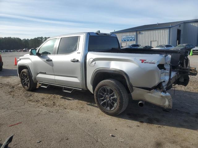 Изображение 2 2024 TOYOTA TUNDRA CREWMAX SR 2024 с VIN 5TFLA5DB9RX133301