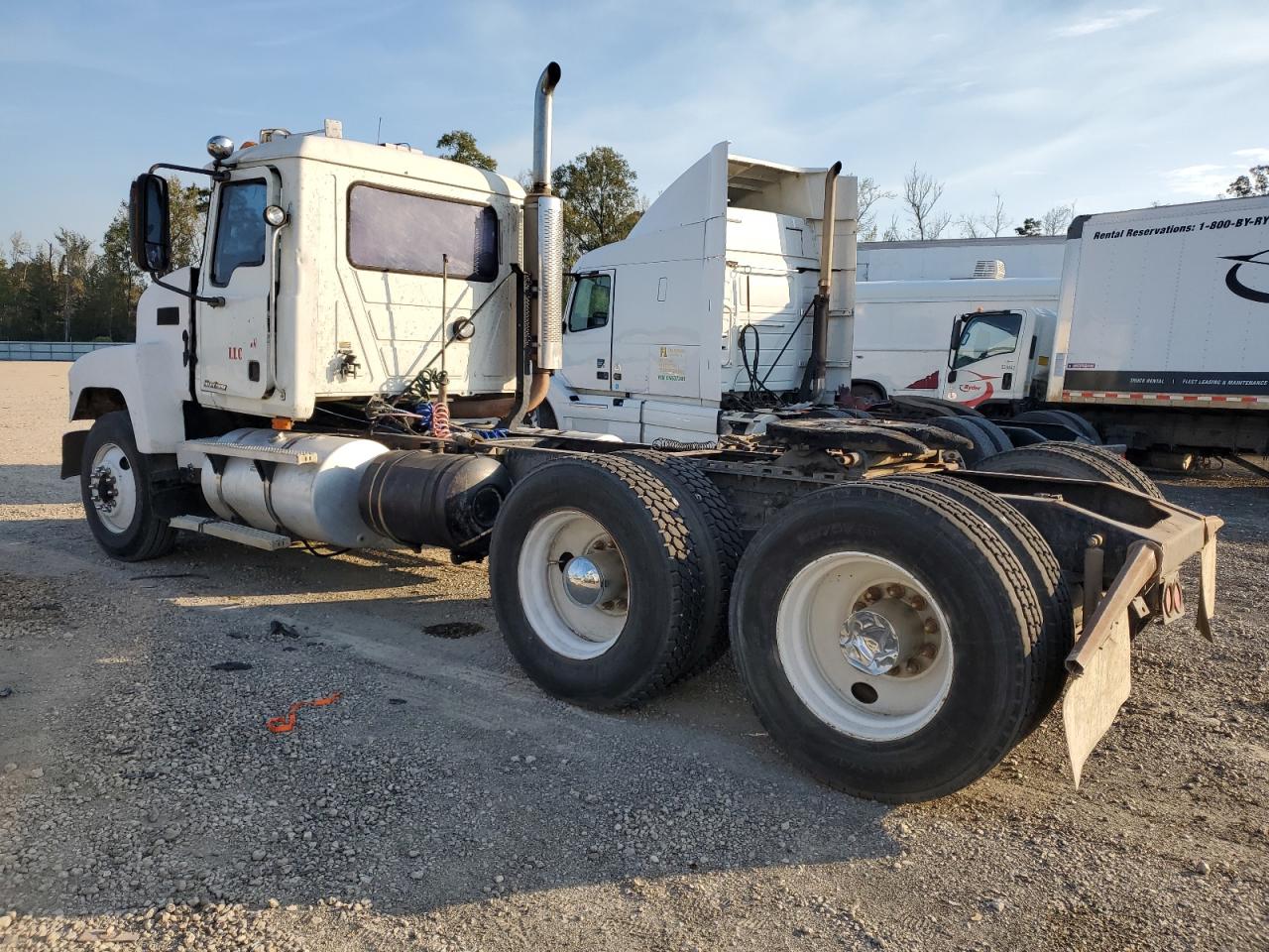 Изображение 3 2004 MACK 600 CH600 2004 с VIN 1M2AA13Y24N156683