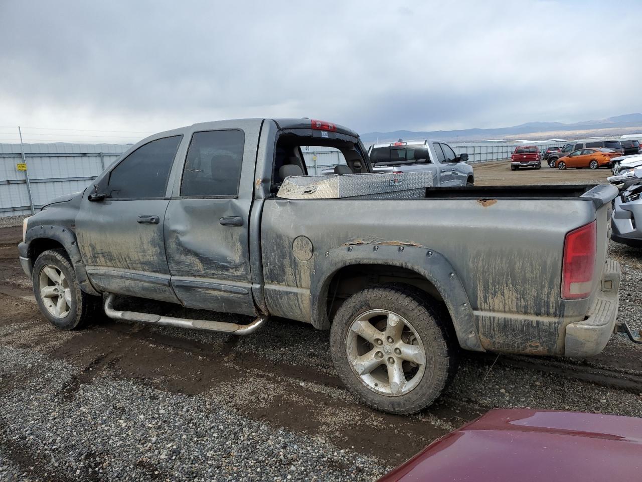 Image 2 of 2006 DODGE RAM 1500 ST 2006 with VIN 1D7HU18226S619057