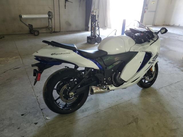 Image 3 of 2023 SUZUKI GSX1300 RR 2023 with VIN JS1EJ11B7P7100472