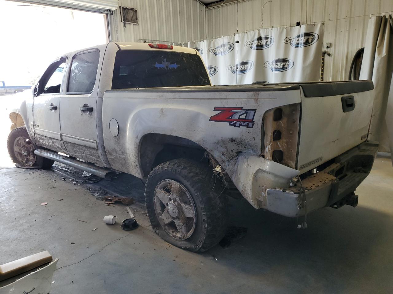 Obraz 2 z 2011 GMC SIERRA K2500 SLE 2011 z VIN 1GT120CG8BF264901
