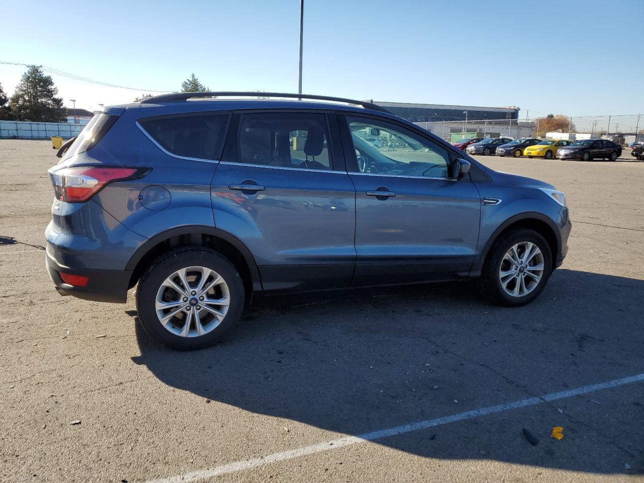 Obraz 3 z 2018 FORD ESCAPE SE 2018 z VIN 1FMCU9GD9JUC12481