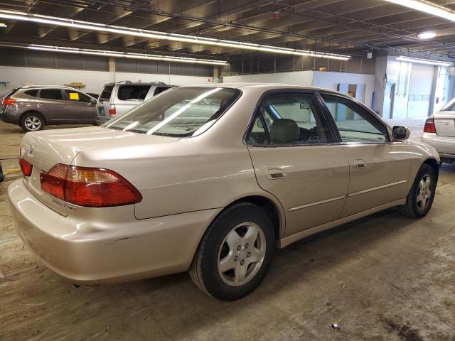 Image 3 of 2000 HONDA ACCORD EX 2000 with VIN 1HGCG1658YA088725