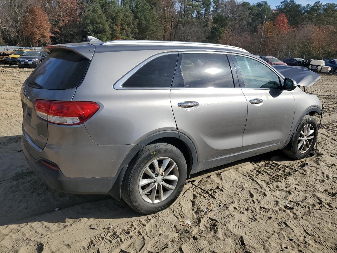 Изображение 3 2018 KIA SORENTO LX 2018 с VIN 5XYPG4A3XJG351956