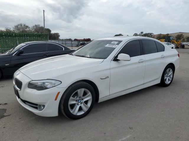 Image 1 of 2013 BMW 5 SERIES 528 XI 2013 with VIN WBAXH5C50DD110537