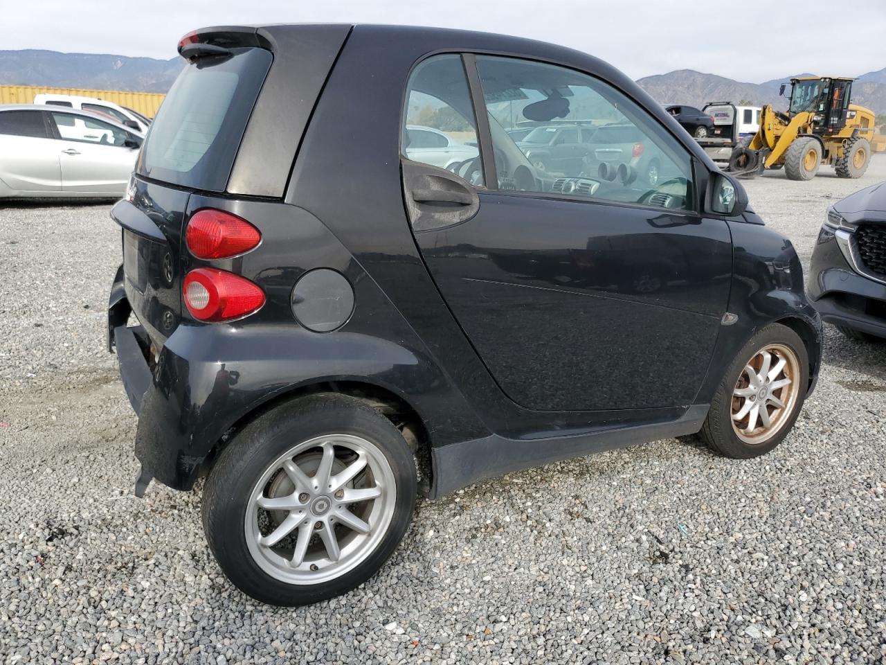Image 3 of 2008 SMART FORTWO PURE 2008 with VIN WMEEJ31X68K088635