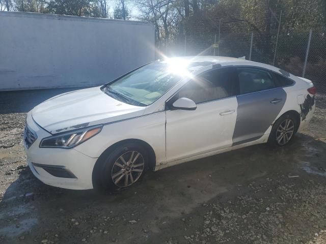 Image 1 of 2015 HYUNDAI SONATA SE 2015 with VIN 5NPE24AF1FH155940
