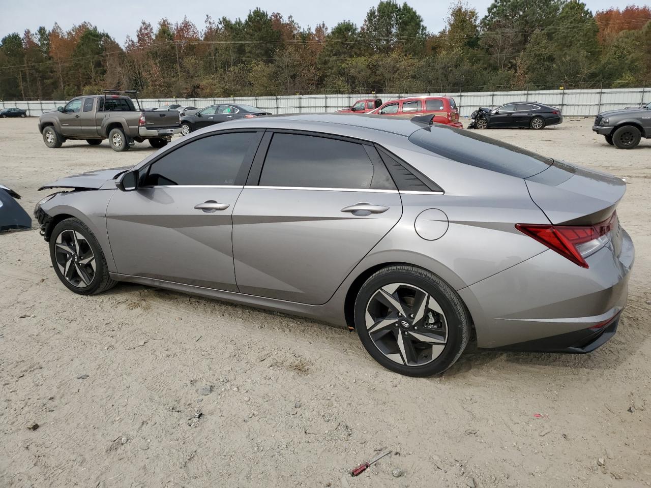 Изображение 2 2023 HYUNDAI ELANTRA LIMITED 2023 с VIN KMHLP4AG5PU462841