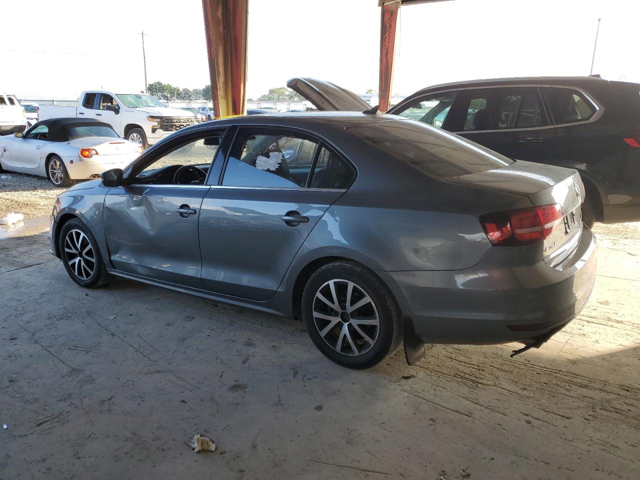 Image 2 of 2017 VOLKSWAGEN JETTA SE 2017 with VIN 3VWDB7AJ8HM392758