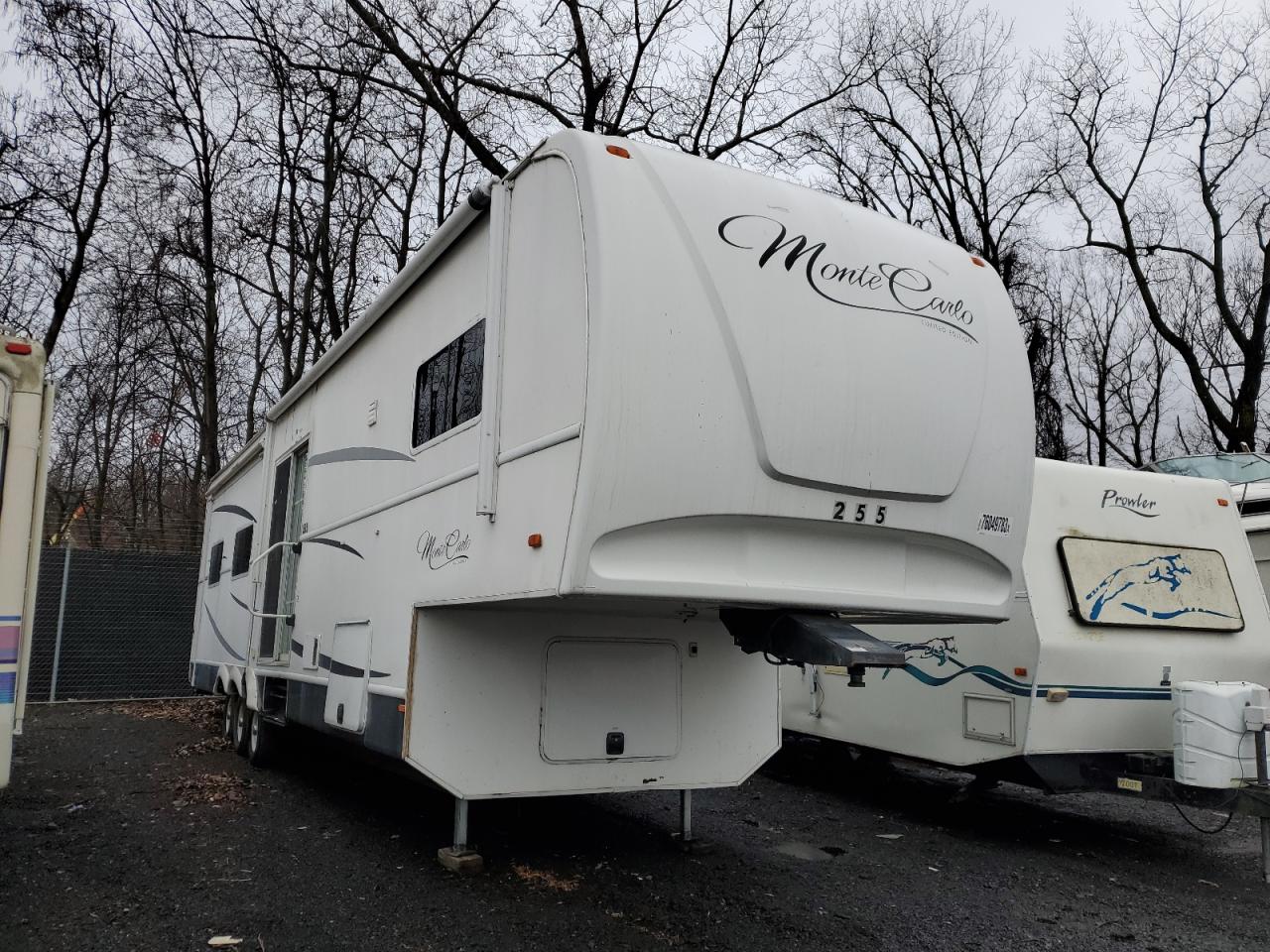 Изображение 2013 CAMP 5TH WHEEL 2013