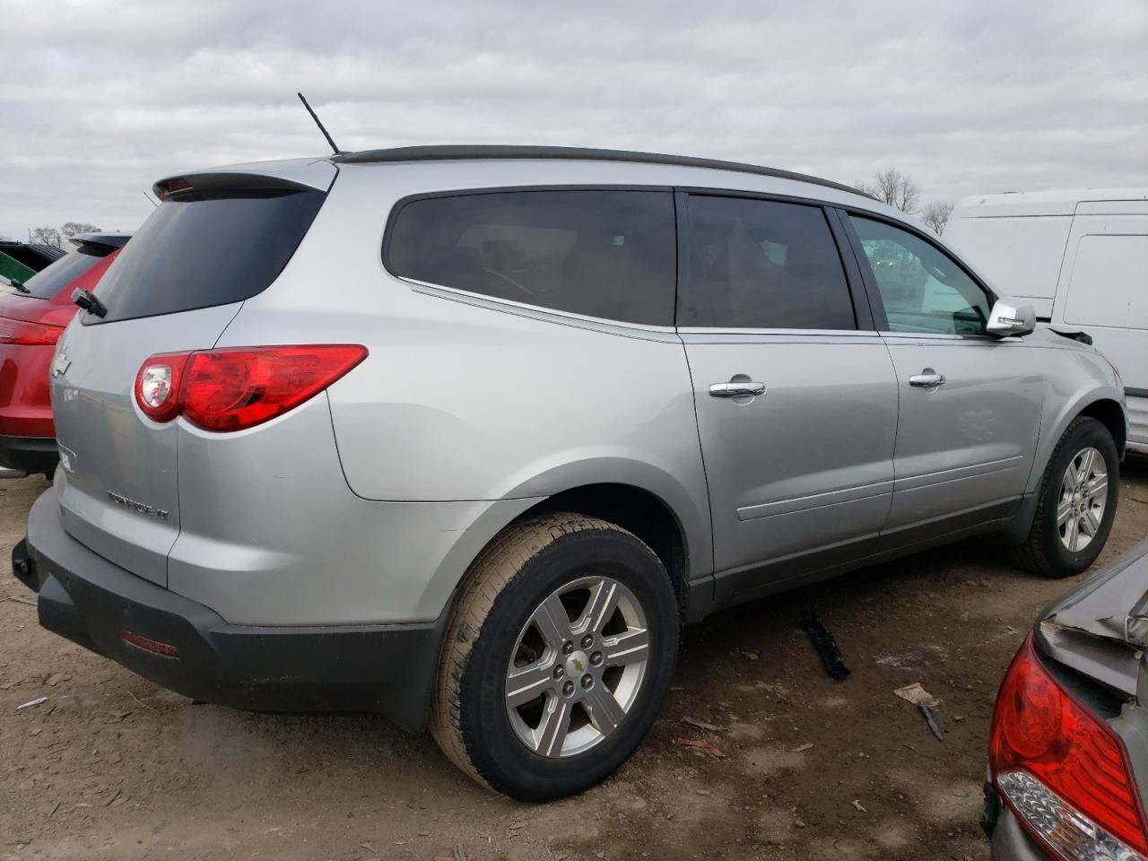 Image 3 of 2012 CHEVROLET TRAVERSE LT 2012 with VIN 1GNKRGED9CJ252547