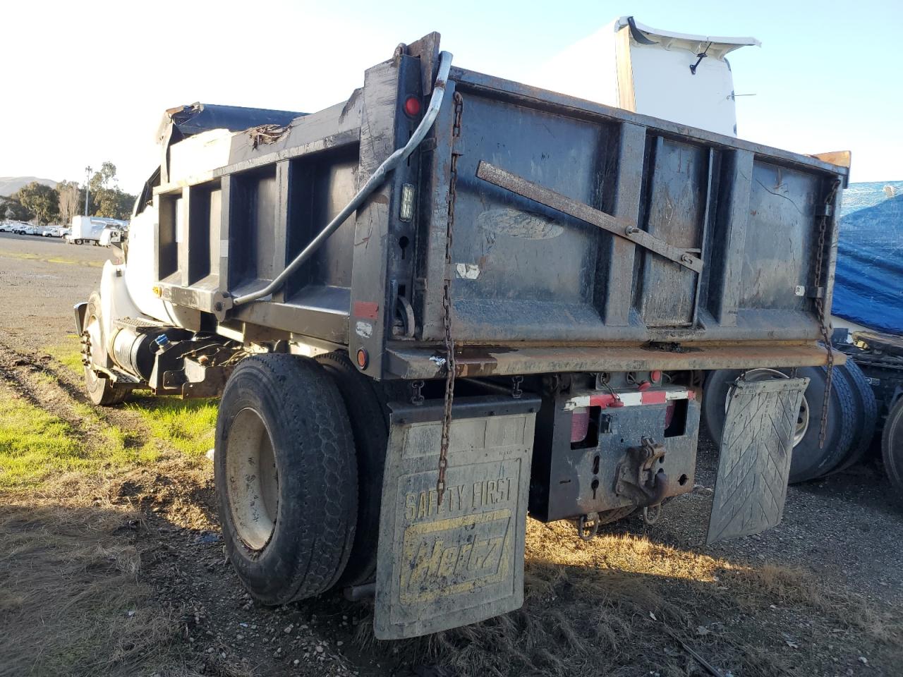 Image 2 of 2011 FORD F750 SUPER DUTY 2011 with VIN 3FRPF7FAXBV623421