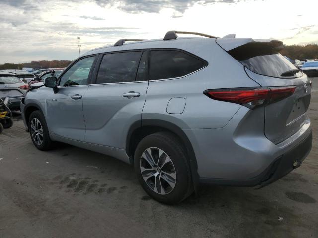 Изображение 2 2021 TOYOTA HIGHLANDER HYBRID XLE 2021 с VIN 5TDGBRCH1MS523948