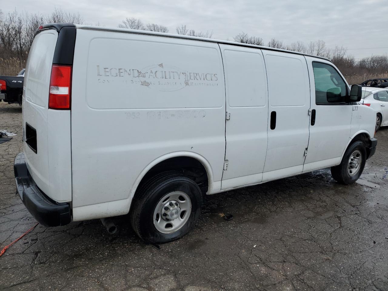 Изображение 3 2019 CHEVROLET EXPRESS G2500  2019 с VIN 1GCWGAFB8K1192303