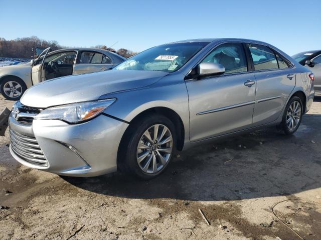Obraz 1 z 2017 TOYOTA CAMRY LE 2017 z VIN 4T1BF1FKXHU782586
