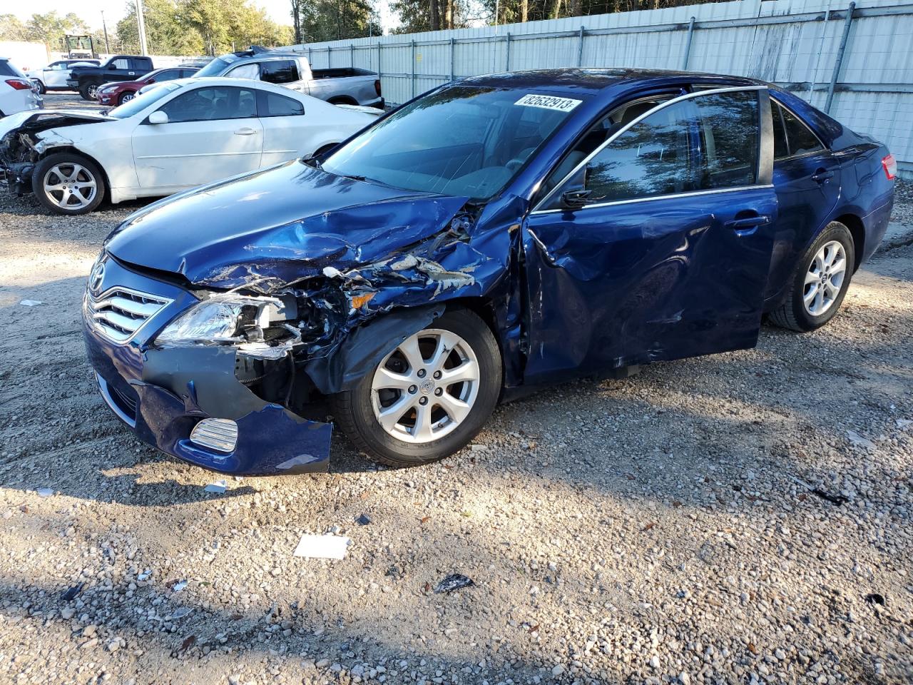 Obraz 1 z 2011 TOYOTA CAMRY BASE 2011 z VIN 4T1BF3EK7BU637607