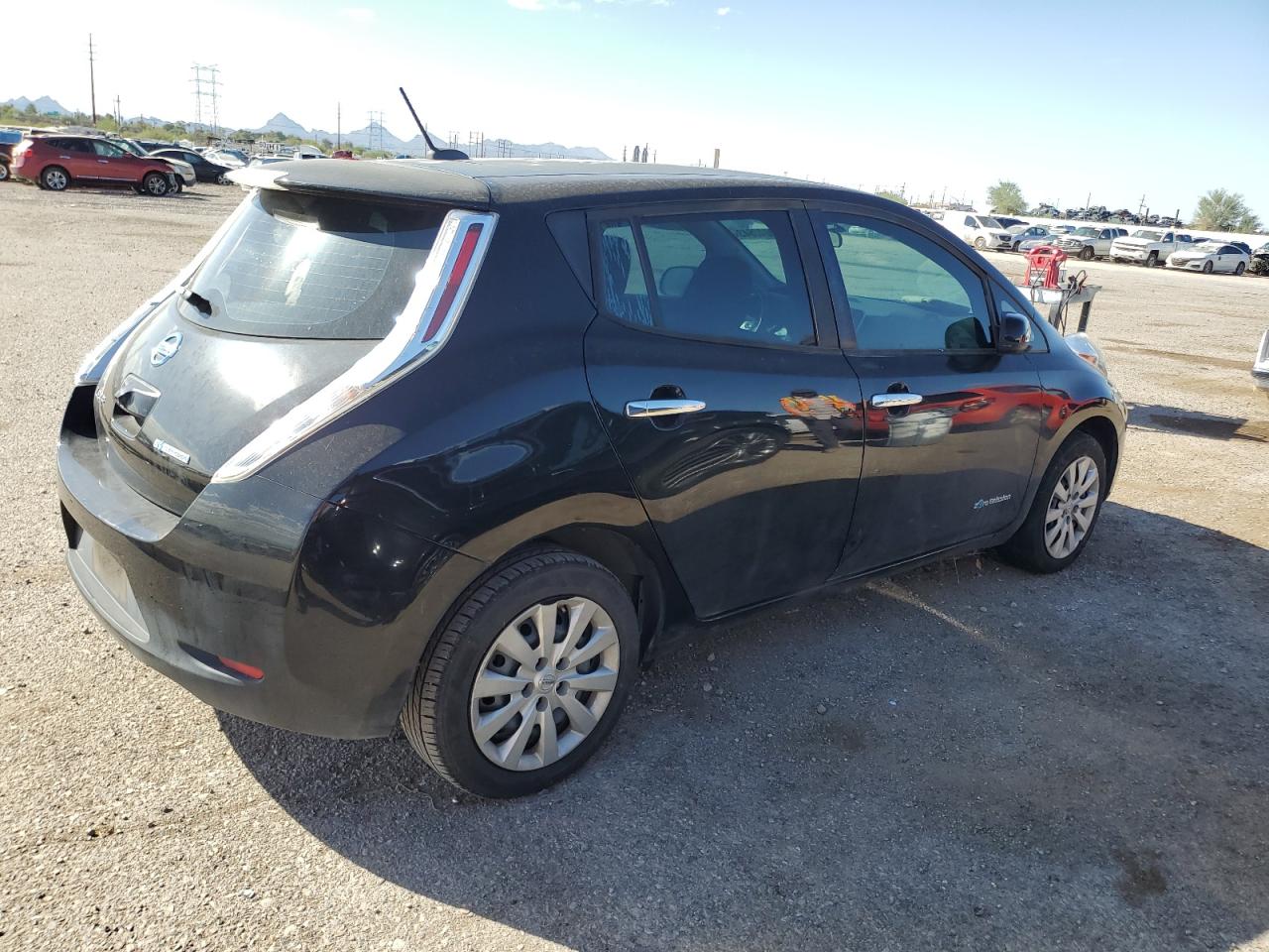 Изображение 3 2015 NISSAN LEAF S 2015 с VIN 1N4AZ0CP9FC329103