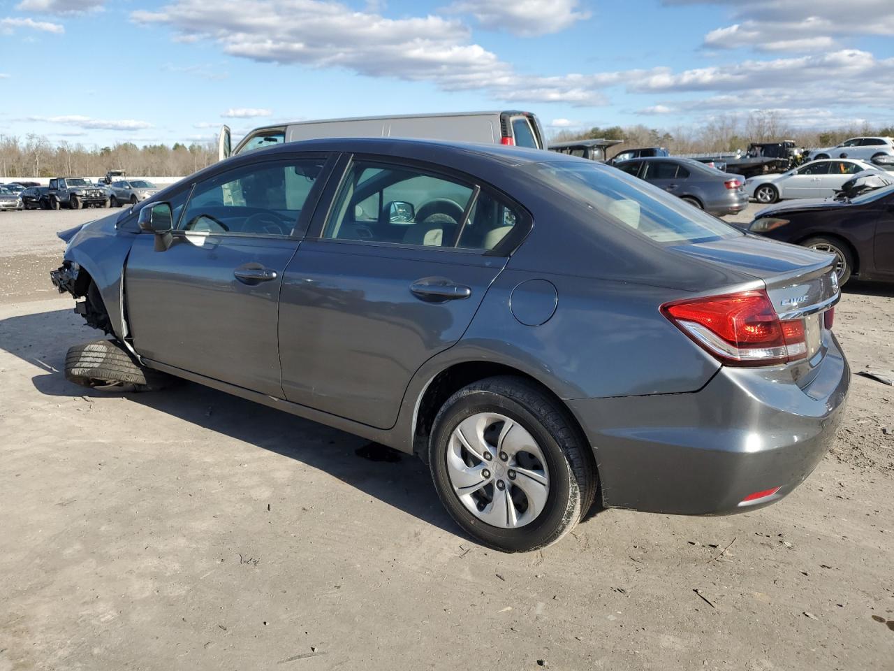 Изображение 2 2013 HONDA CIVIC LX 2013 с VIN 19XFB2F53DE201651