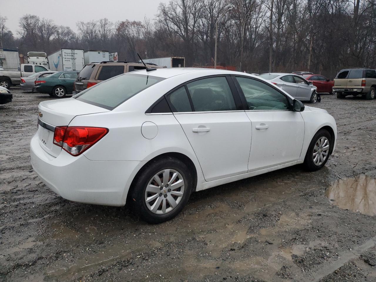 Изображение 3 2011 CHEVROLET CRUZE LS 2011 с VIN 1G1PC5SH2B7126269