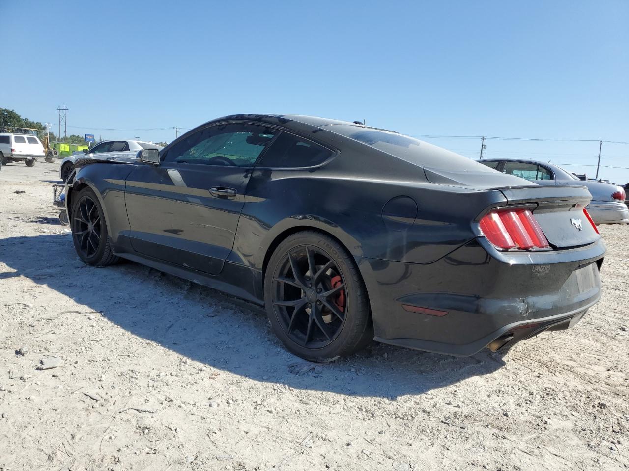 Obraz 2 z 2016 FORD MUSTANG  2016 z VIN 1FA6P8TH9G5275875