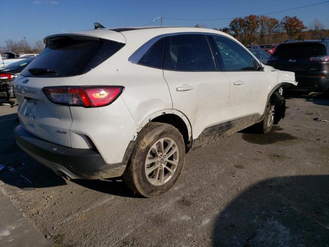 Image 3 of 2022 FORD ESCAPE SE 2022 with VIN 1FMCU9G64NUB98934
