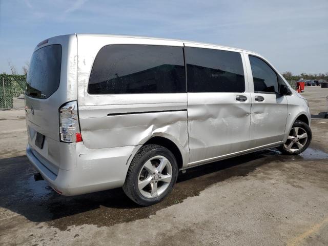 Obraz 3 z 2017 MERCEDES-BENZ METRIS  2017 z VIN WD4PG2EE6H3241247