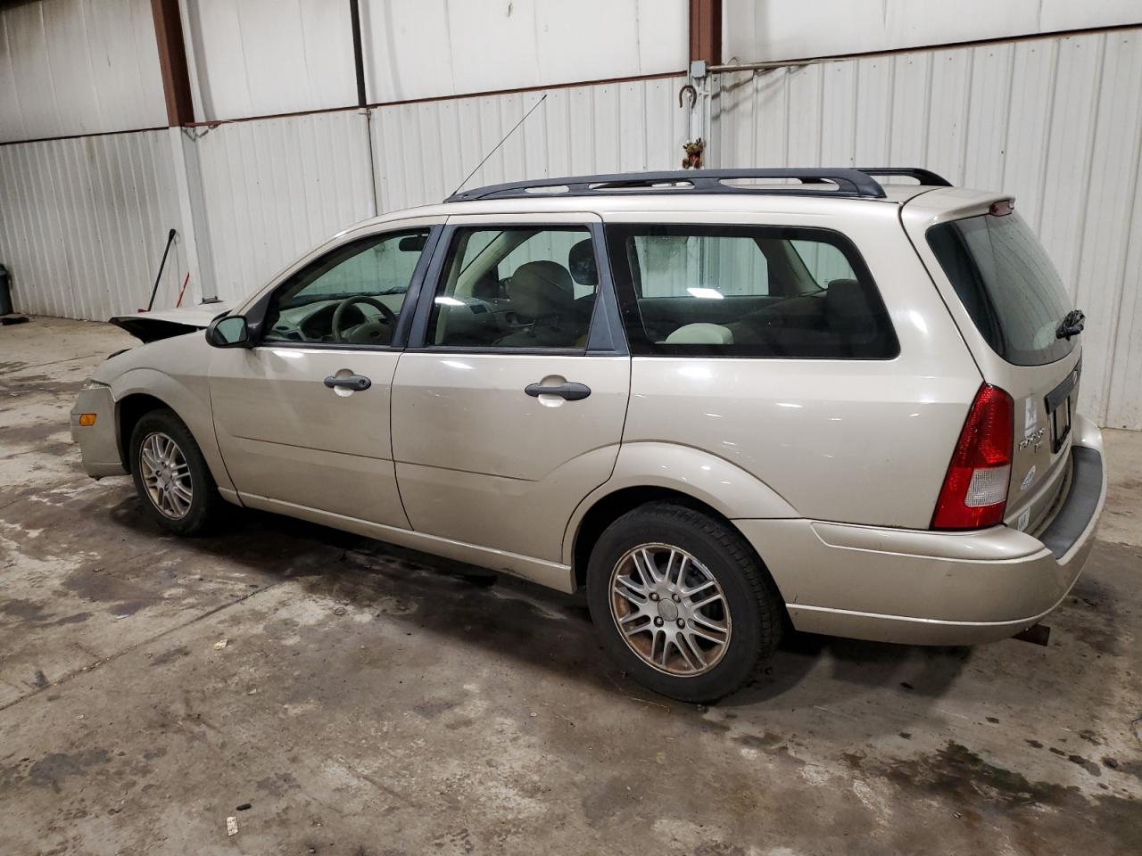 Изображение 2 2006 FORD FOCUS ZXW 2006 с VIN 1FAHP36N46W213502