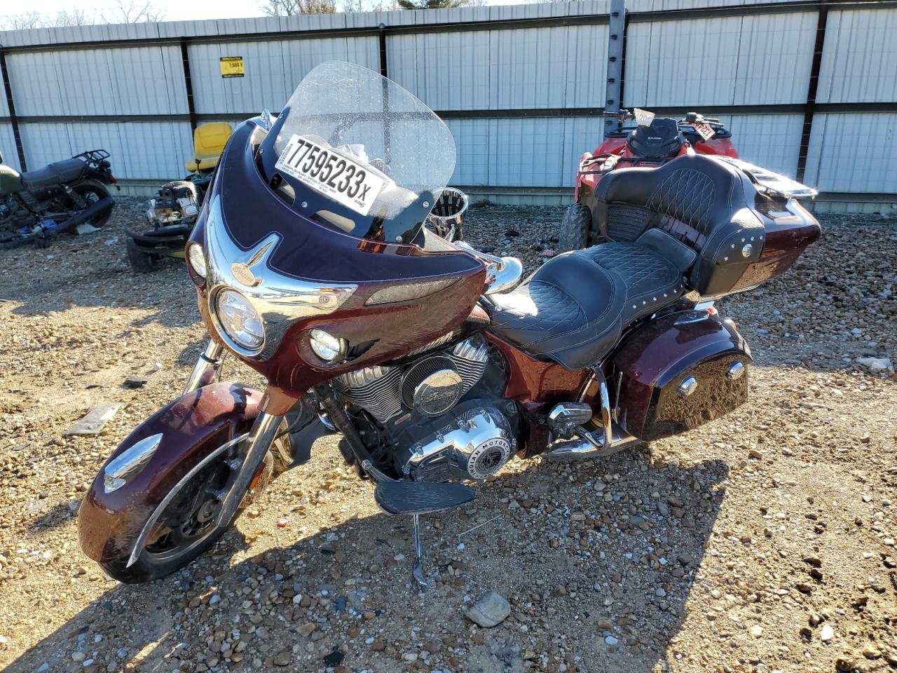 Image 2 of 2021 INDIAN MOTORCYCLE CO. ROADMASTER  2021 with VIN 56KTRABB8M3394076