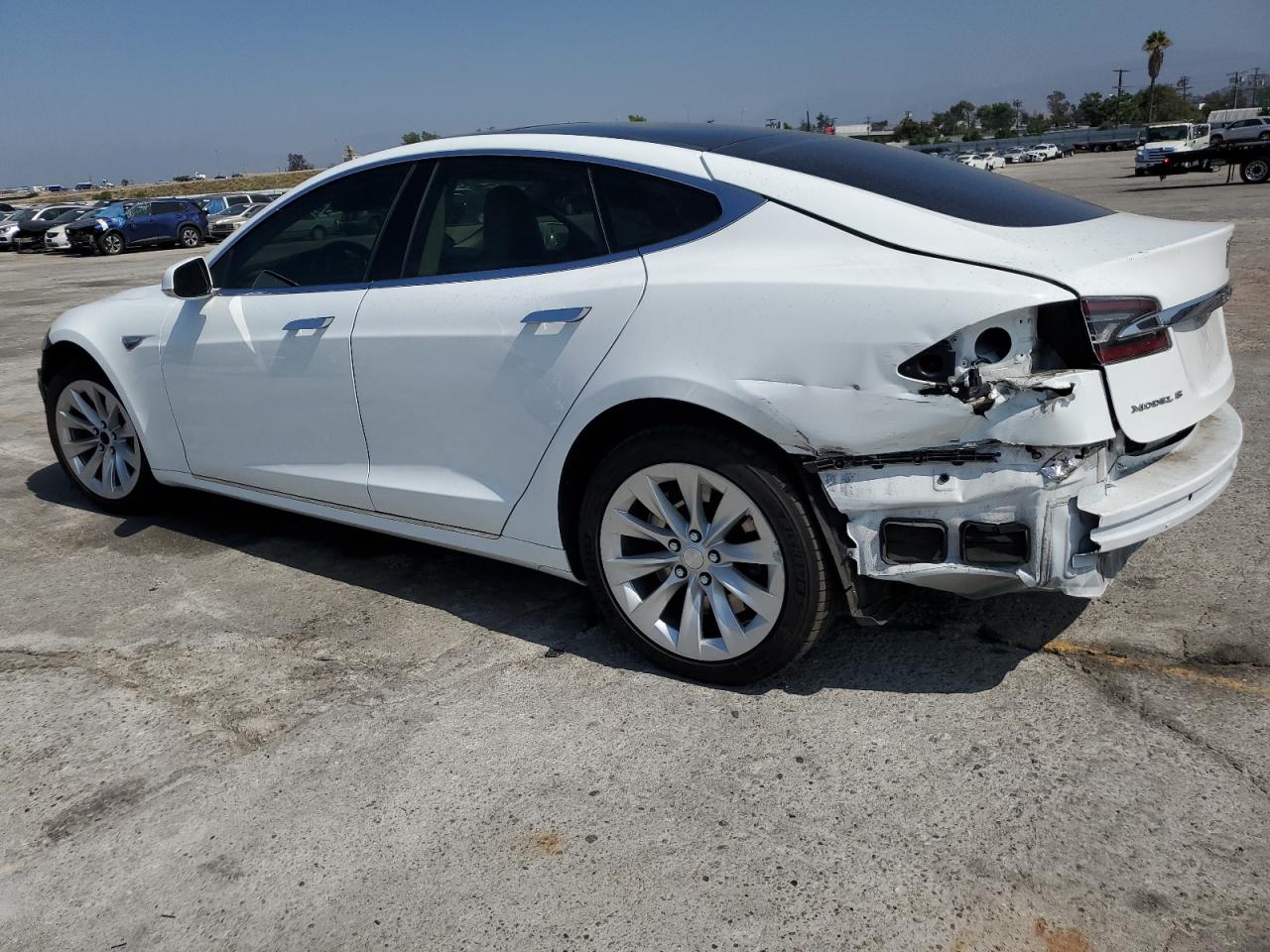 Image 2 of 2016 TESLA MODEL S  2016 with VIN 5YJSA1E15GF140778