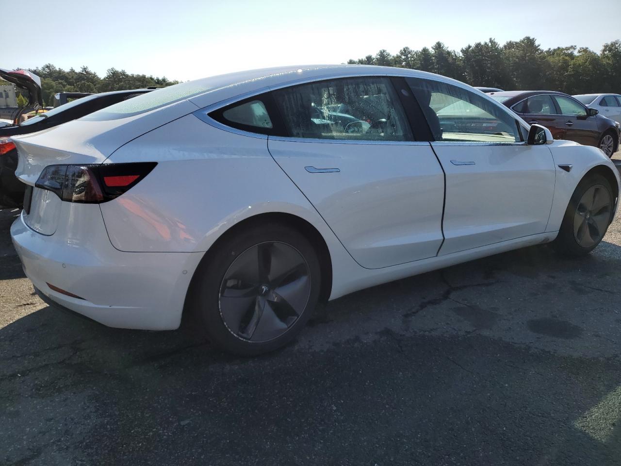 Image 3 of 2019 TESLA MODEL 3  2019 with VIN 5YJ3E1EA0KF310157