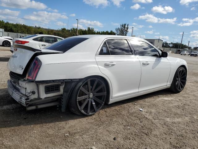 Obraz 3 z 2012 CHRYSLER 300 S 2012 z VIN 2C3CCABG2CH115806