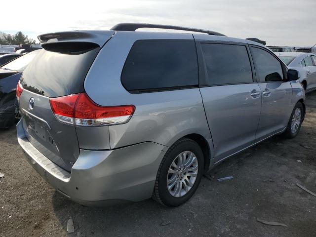 Image 3 of 2011 TOYOTA SIENNA XLE 2011 with VIN 5TDYK3DC9BS007046