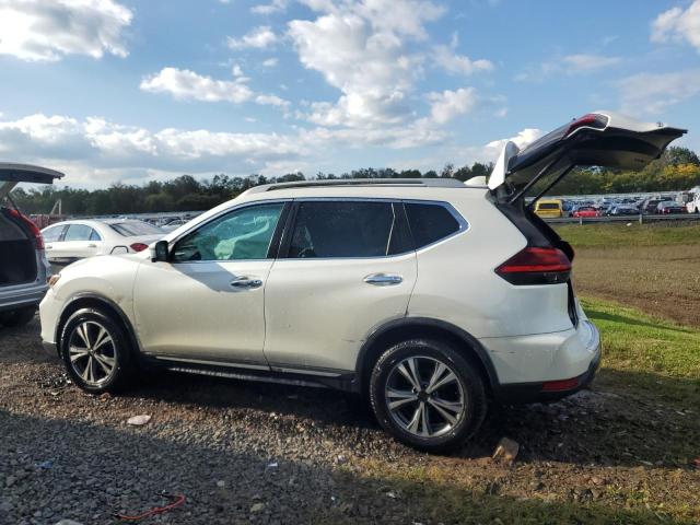 Obraz 2 z 2017 NISSAN ROGUE SV 2017 z VIN 5N1AT2MV8HC807143