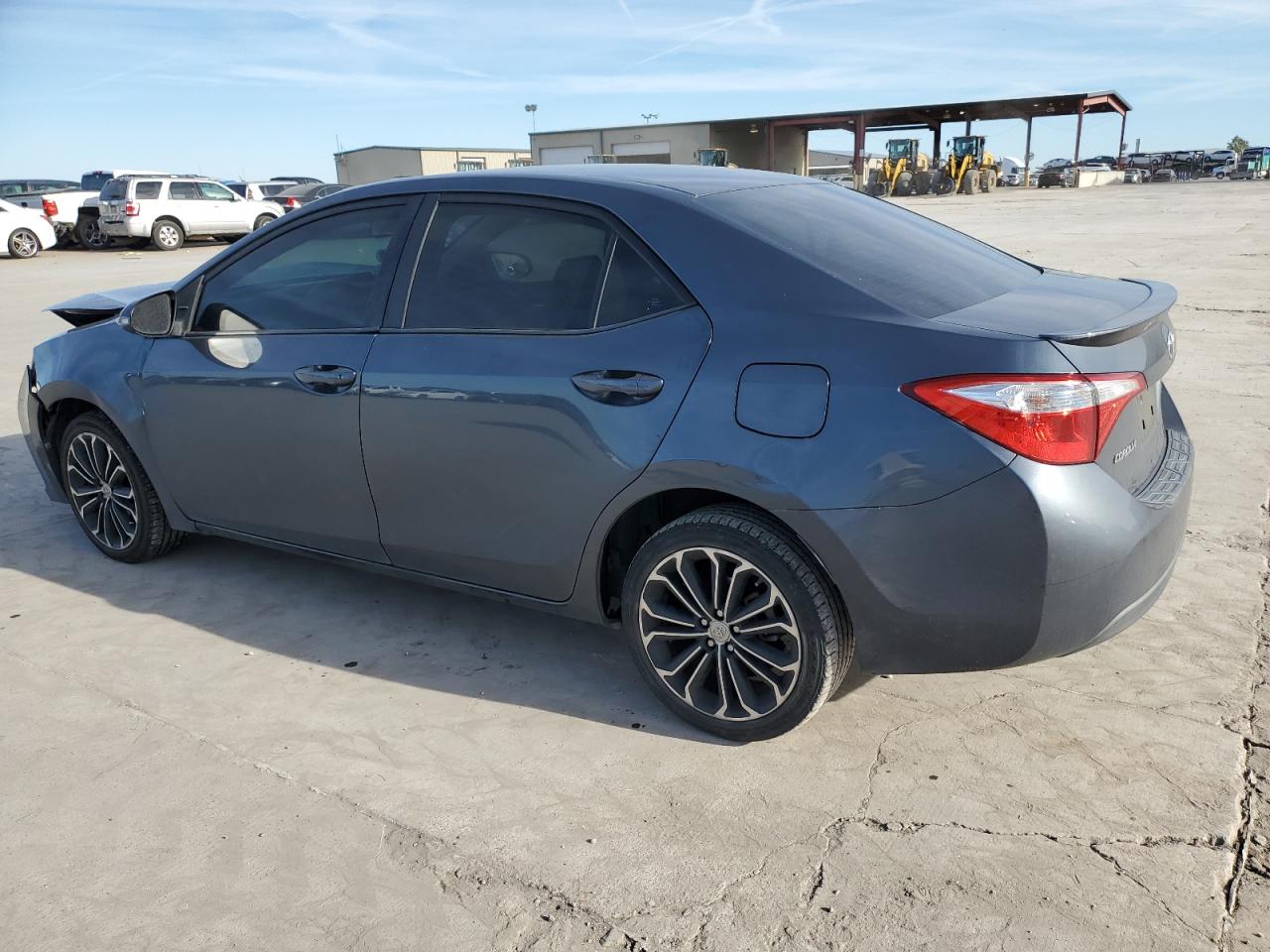 Image 2 of 2014 TOYOTA COROLLA L 2014 with VIN 2T1BURHE9EC079067