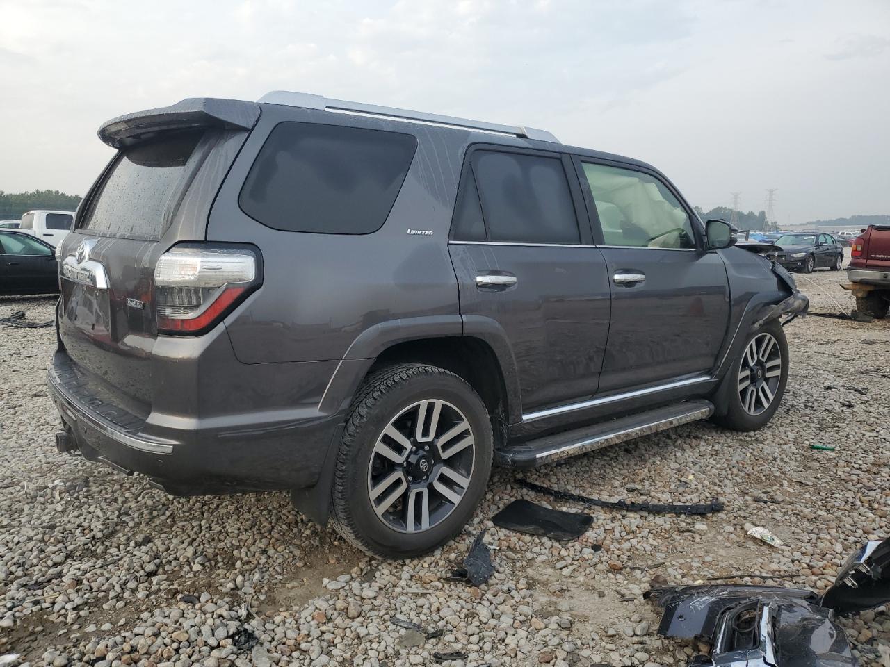 Obraz 3 z 2019 TOYOTA 4RUNNER SR5 2019 z VIN JTEBU5JR9K5721216