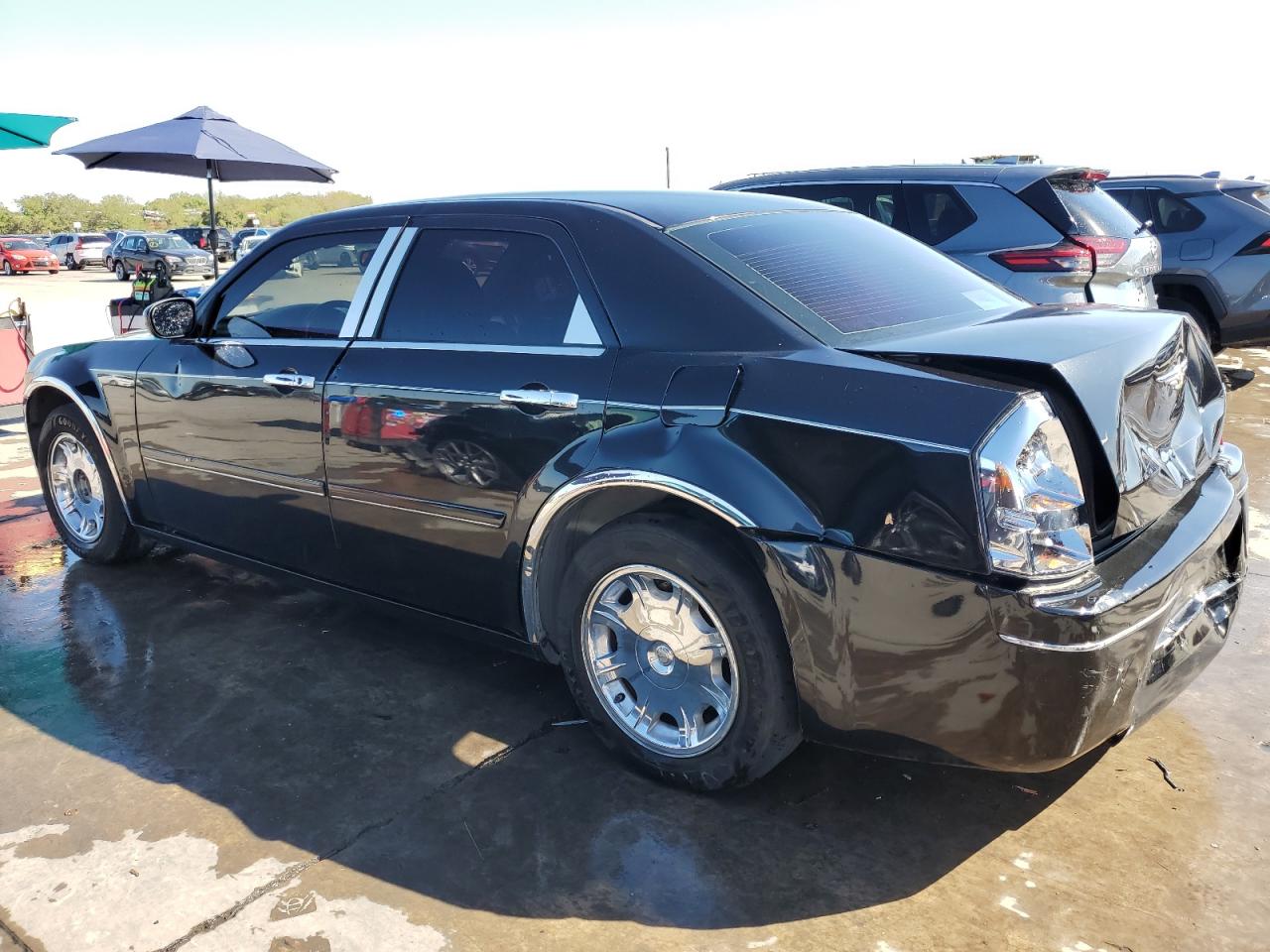 Obraz 2 z 2005 CHRYSLER 300 TOURING 2005 z VIN 2C3JA53G05H666323