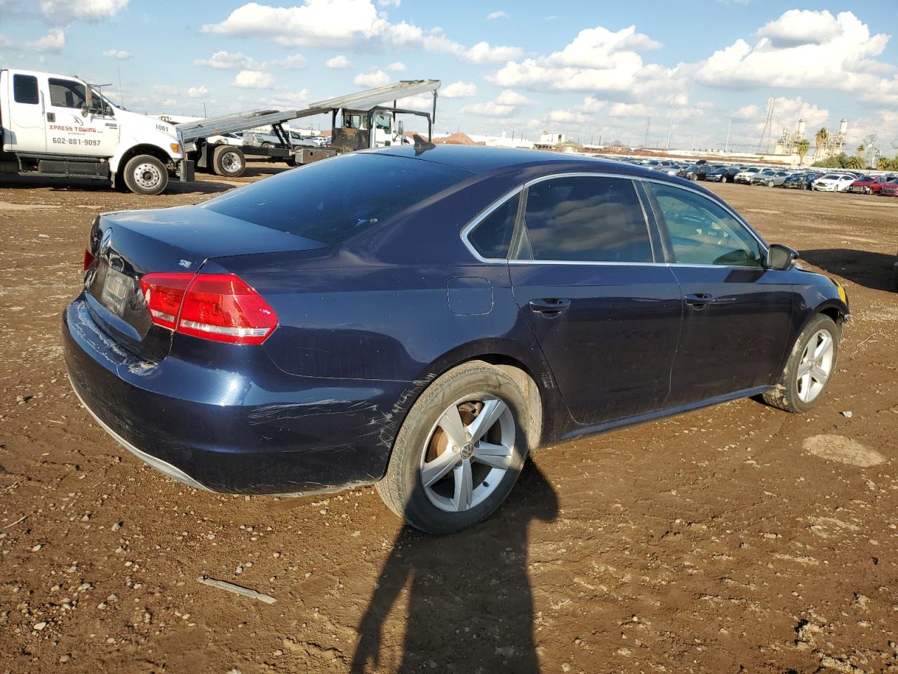 Obraz 3 z 2013 VOLKSWAGEN PASSAT SE 2013 z VIN 1VWBP7A37DC114102