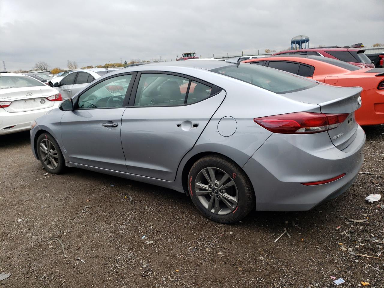 Obraz 2 z 2017 HYUNDAI ELANTRA SE 2017 z VIN 5NPD84LF5HH106900