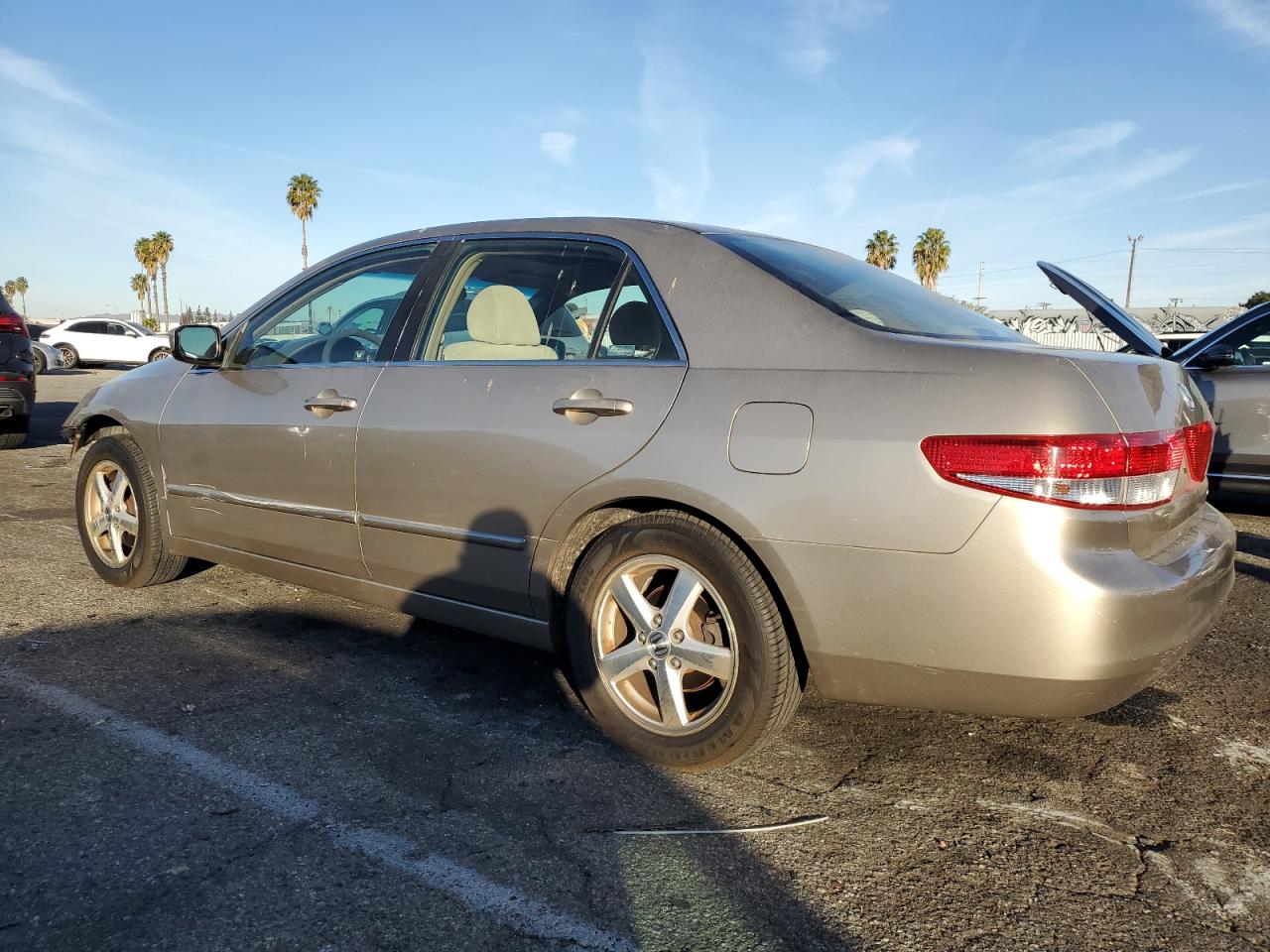 Изображение 2 2004 HONDA ACCORD EX 2004 с VIN JHMCM56694C025671
