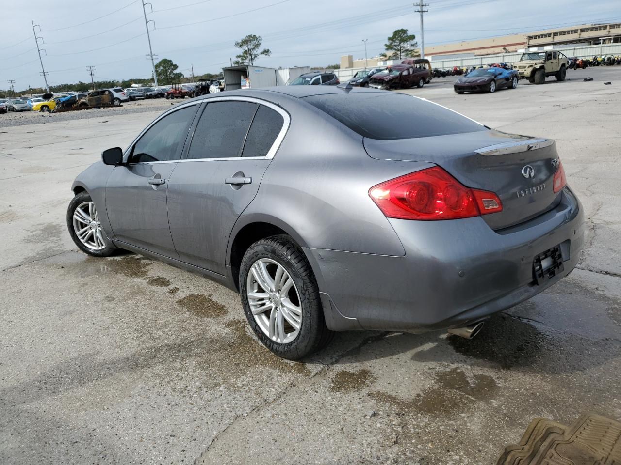 Изображение 2 Infiniti G37 2012 с VIN JN1CV6AR0CM679928