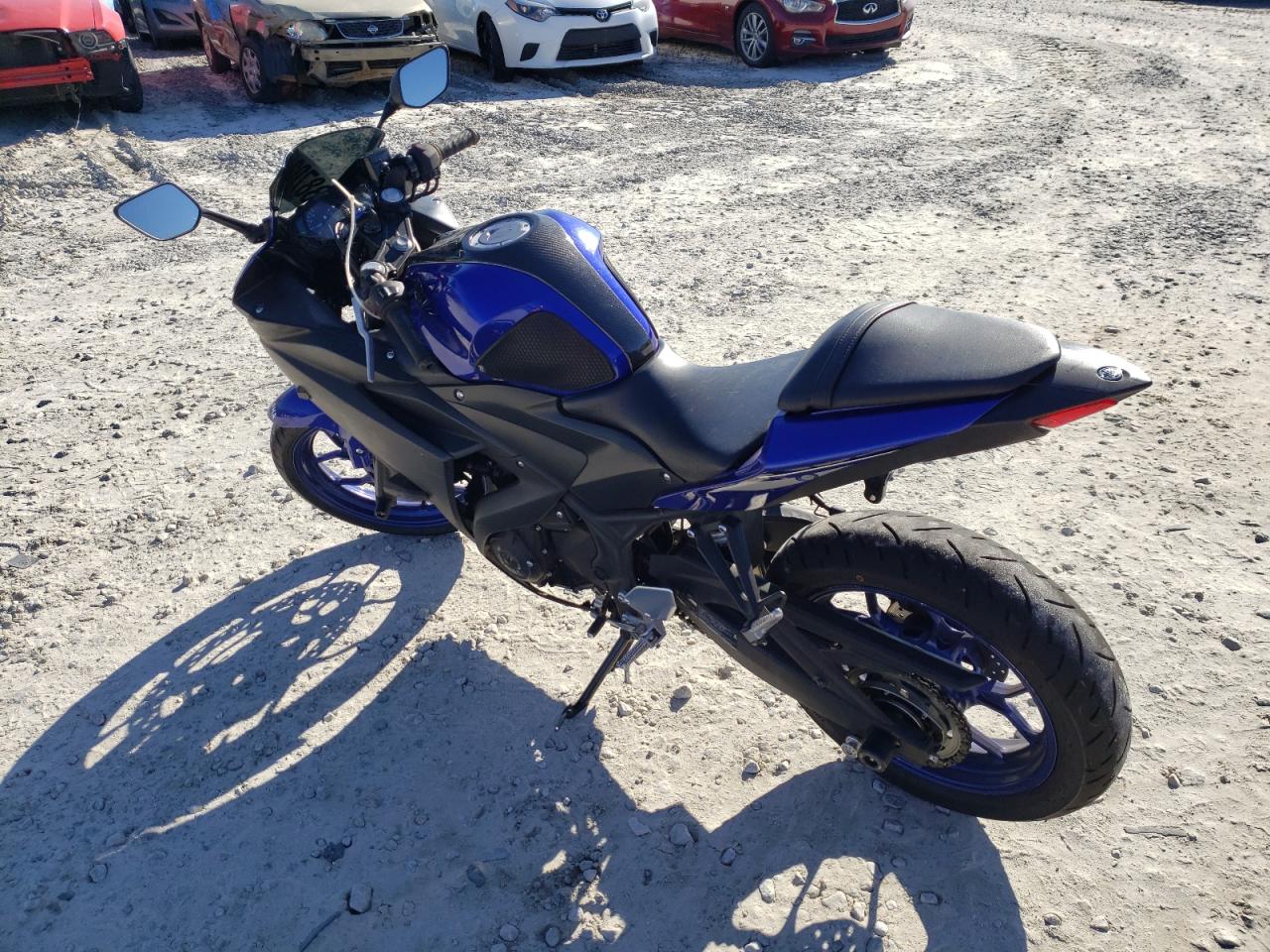 Image 3 of Yamaha Yzfr3 2016 with VIN MH3RH06Y6GK010660