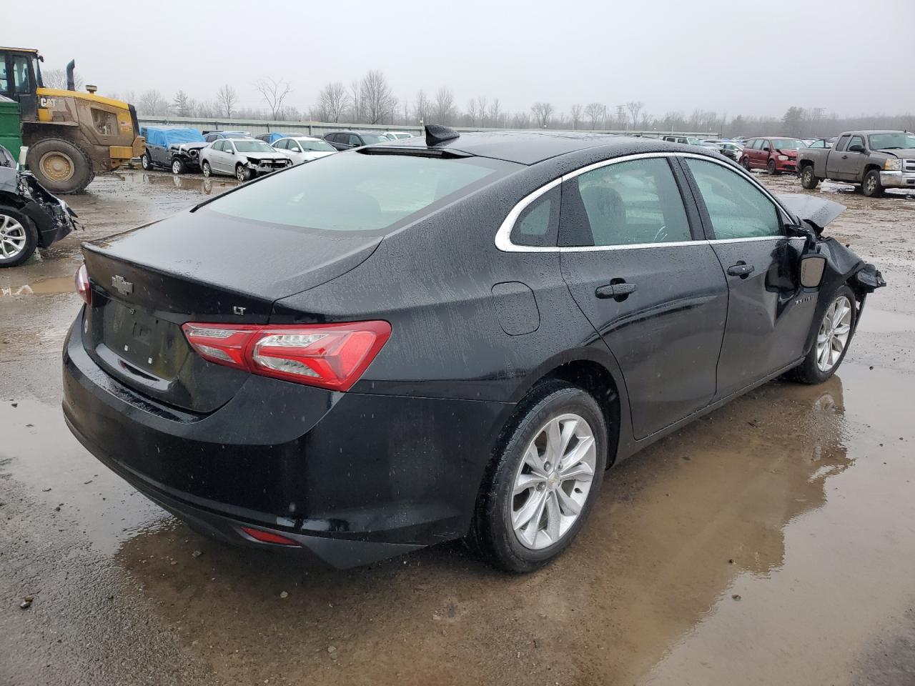 Image 3 of 2019 CHEVROLET MALIBU LT 2019 with VIN 1G1ZD5ST0KF110622